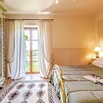 Chateau La Siroque Villa Montecatini Val di Cecina