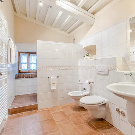Vila Chateau La Siroque *